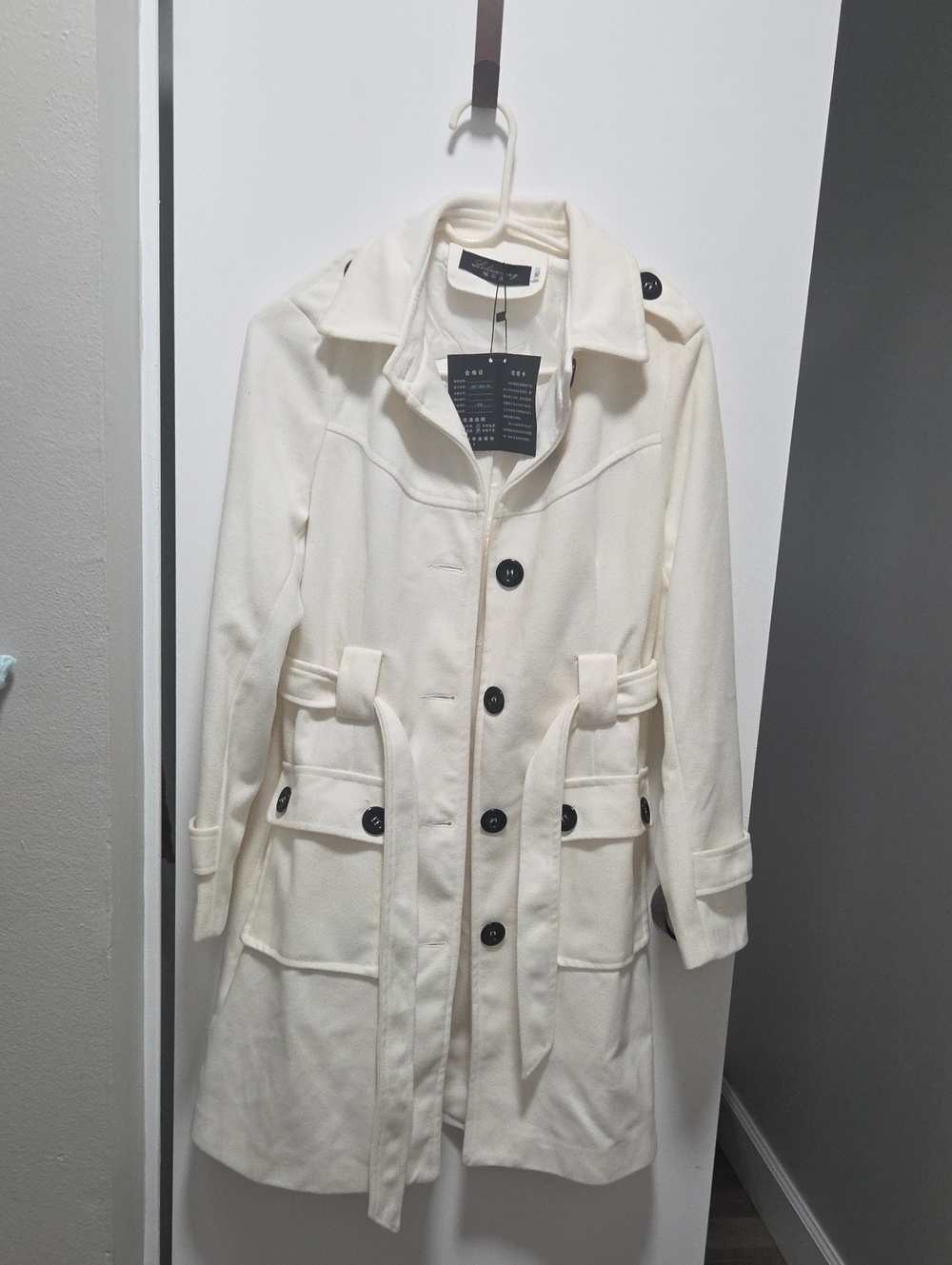 Women's Cream Single-Breasted Belted Trench Coat